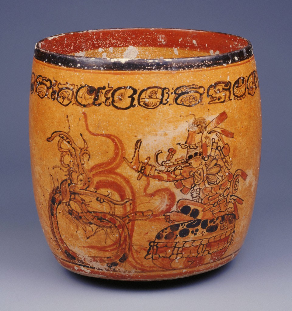 Tasse à chocolat maya en céramique. Entre 600 et 800. Classique tardif © Princeton University Art Museum