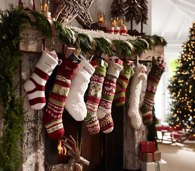 Chaussettes fantaisie Cheval de Noël dans la cheminée