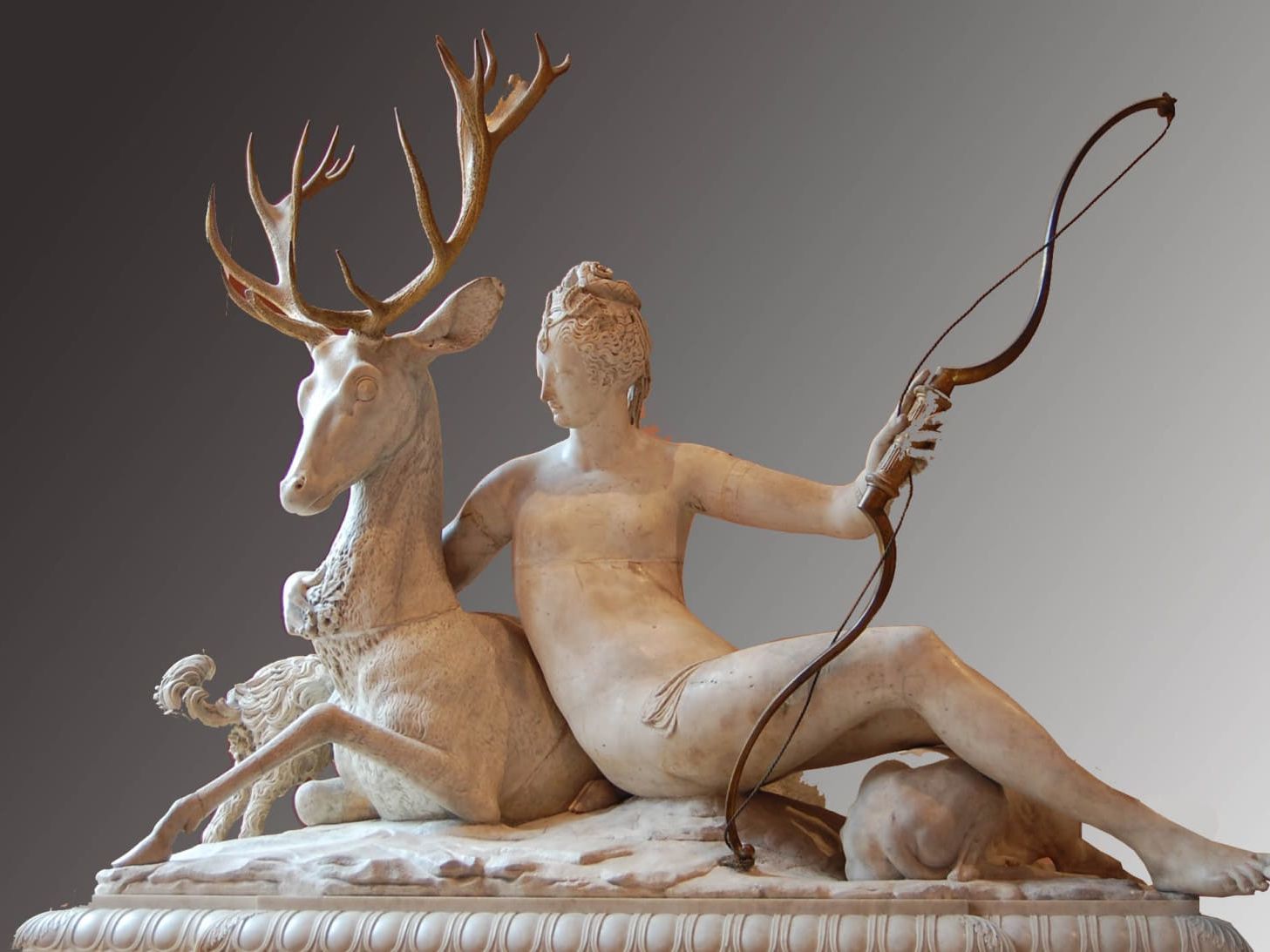 jean-goujon-diane-anet-artemis-sculpture-mythologie