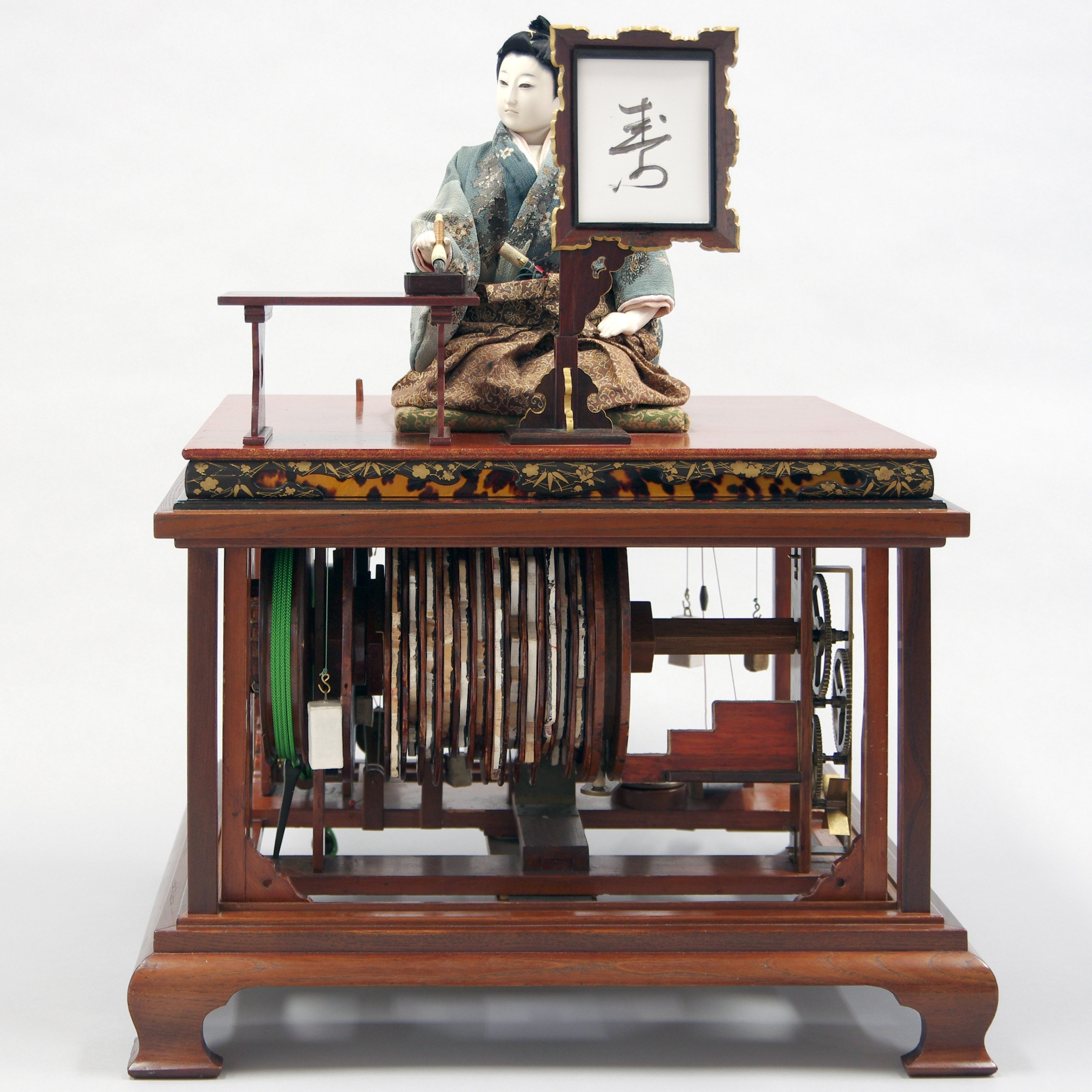 karakuri-ningyo-histoire-automate-japon-calligraphie